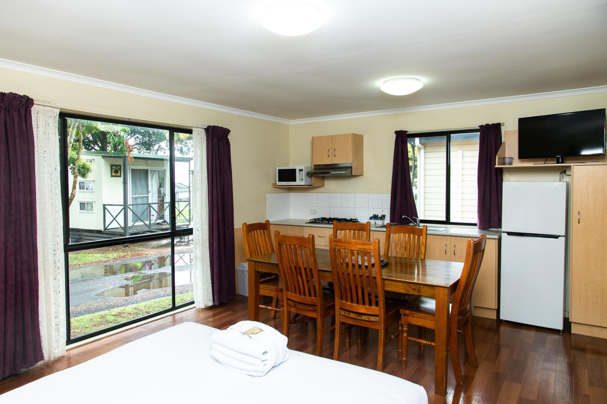 Big4 Toowoomba Garden City Holiday Park Habitación foto